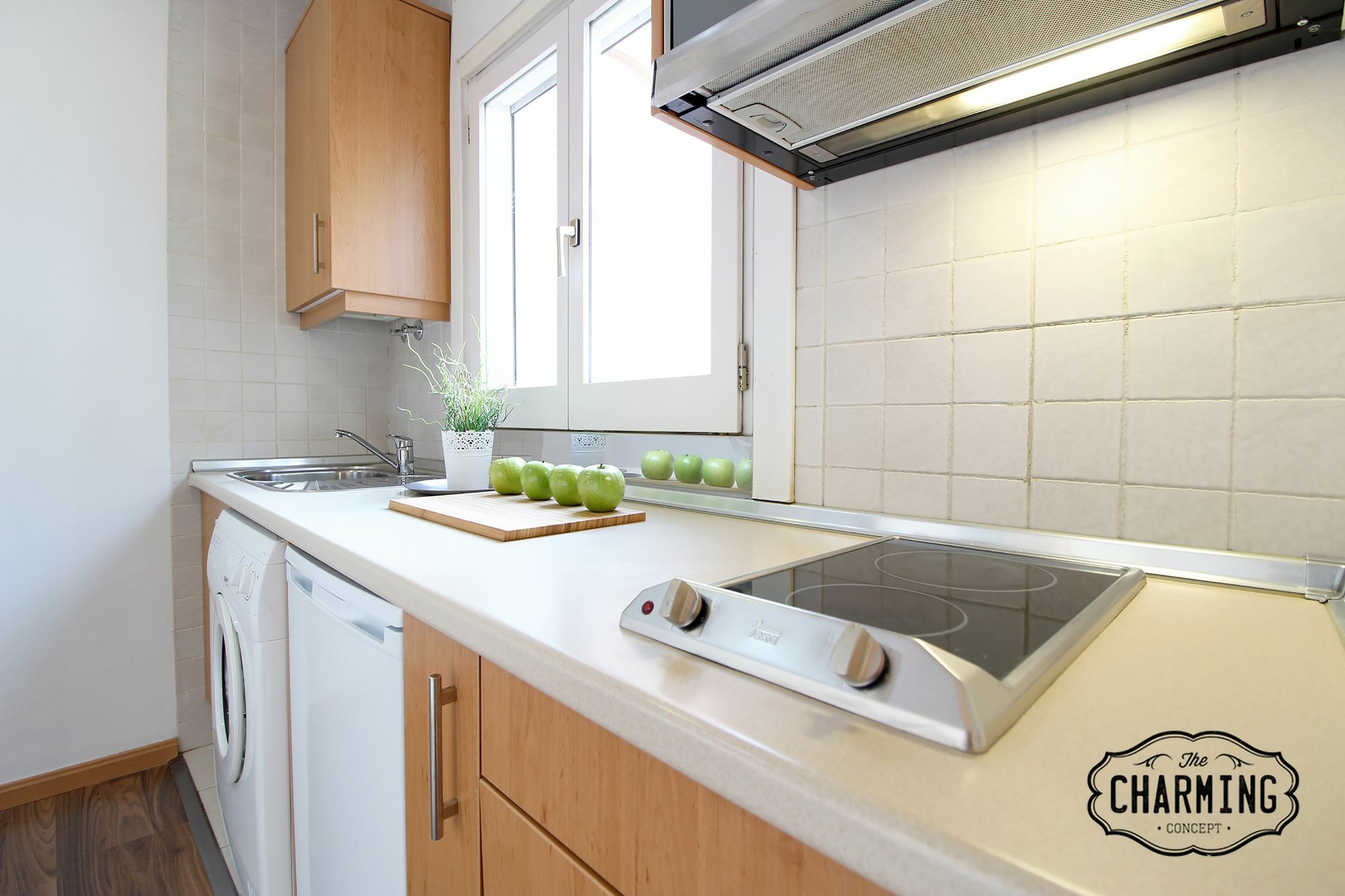 Huertas Apartment - Estancias Temporales Мадрид Екстериор снимка